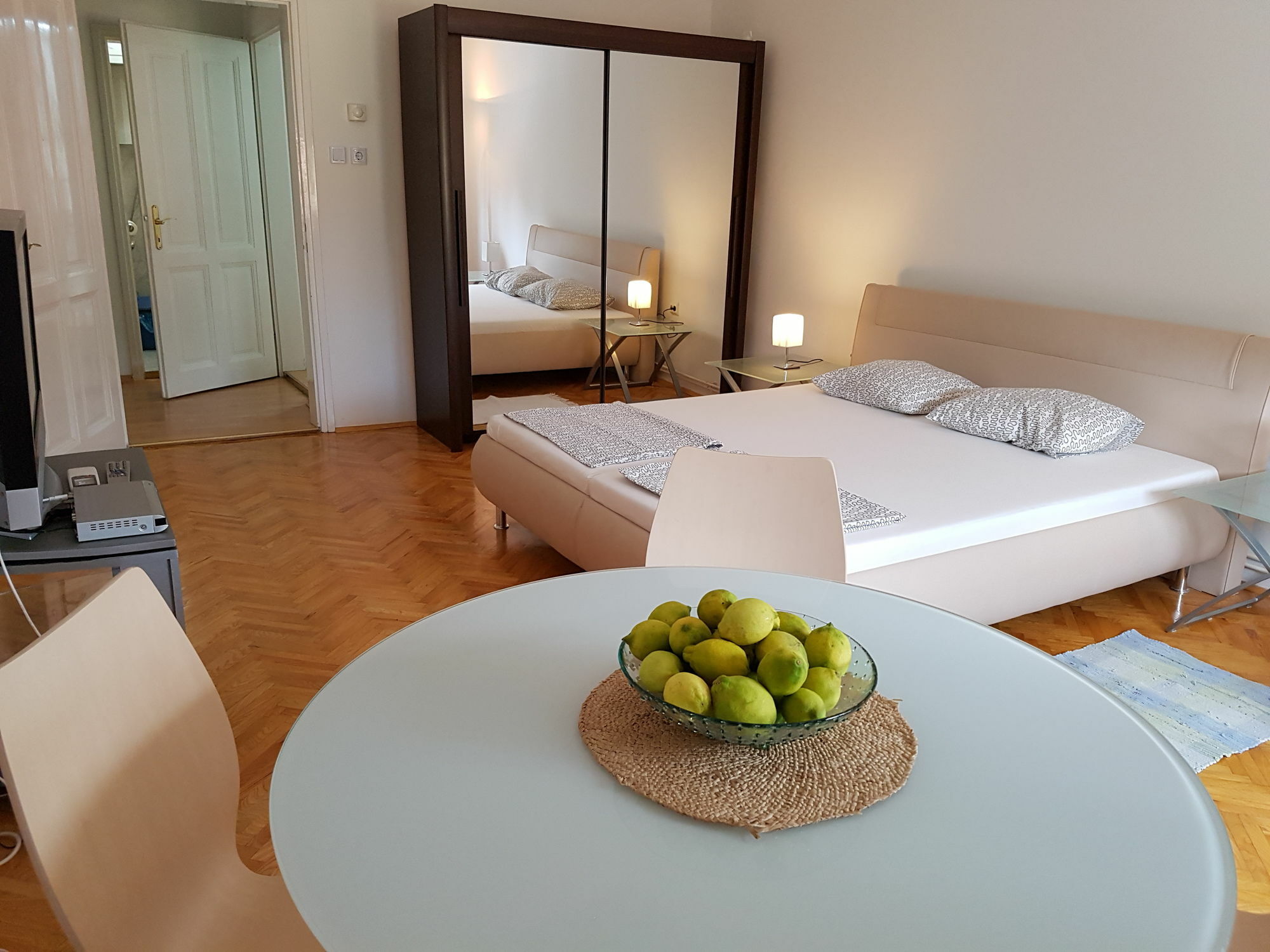 Taban Rooms Загреб Екстер'єр фото